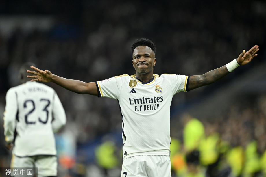 NBA交易市场动态：湖人完成外援引进,