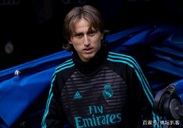 2025中超抢断榜：西海岸杨希以105次居首，英博吕焯毅排第二